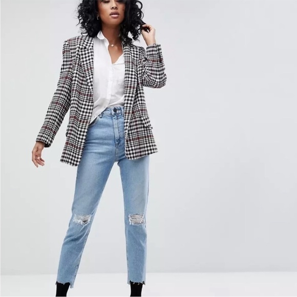 ASOS Farleigh High Waisted Slim Mom Jeans - Picture 2 of 16